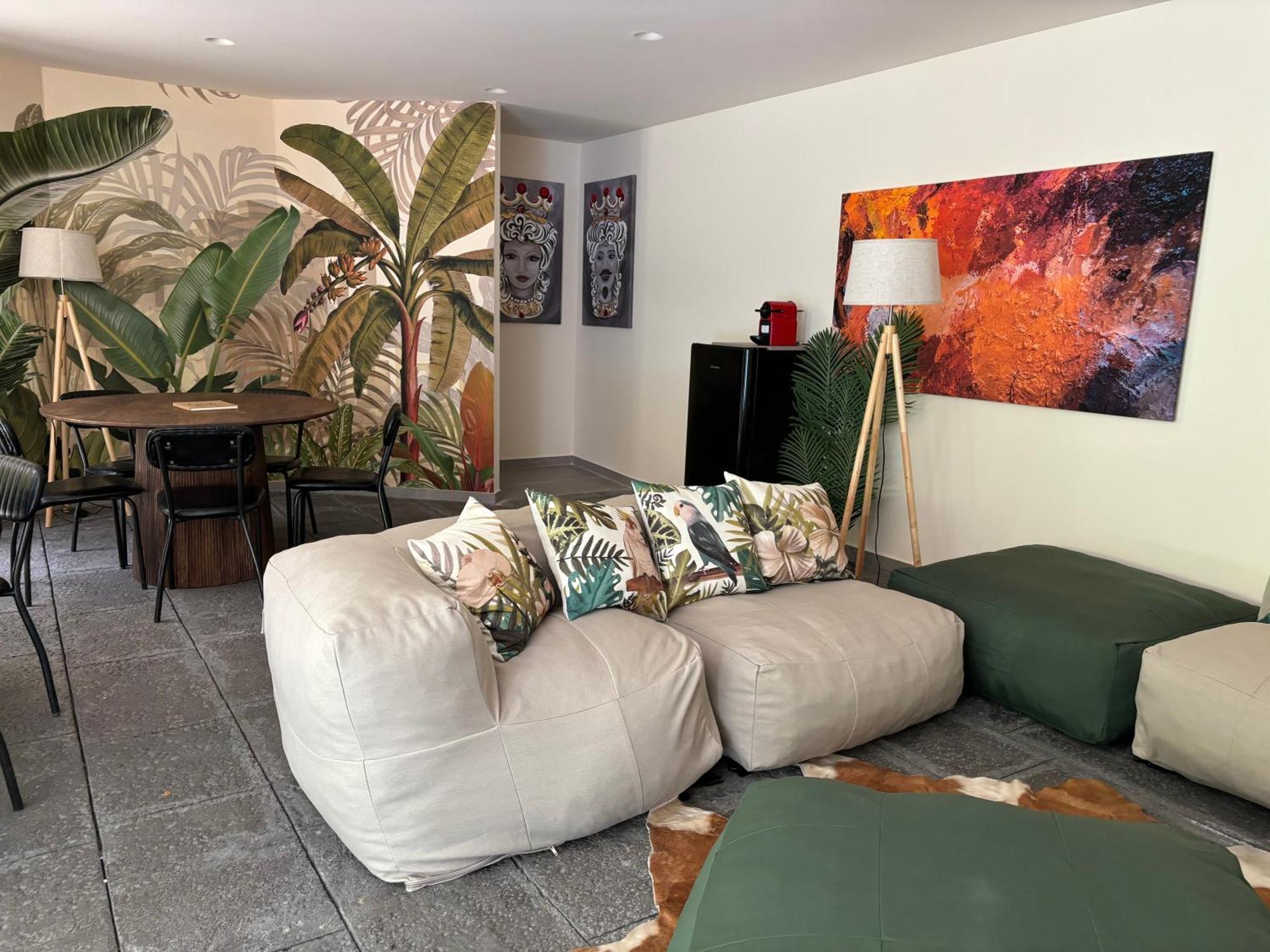 Luxury Historic Residence With Heated Pool Near Catania, Taormina, The Sea And Mount Etna Giarre Zewnętrze zdjęcie